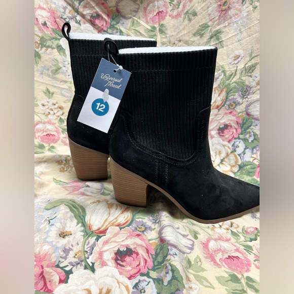 Ankle Kinley Knit boot - Picture 10 of 12